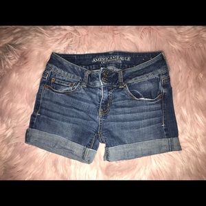 American Eagle “Artist” Super Stretch Denim Shorts